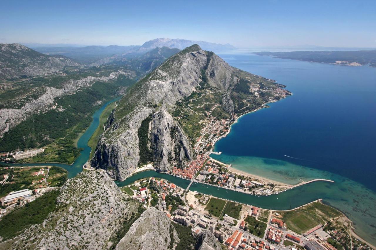 Apartment In Omis With Sea View, Balcony, Air Conditioning, Wi-Fi ภายนอก รูปภาพ