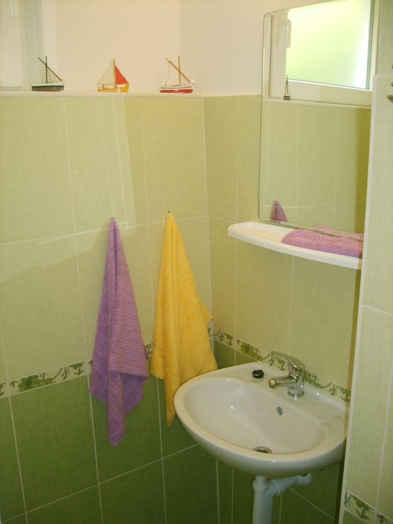 Apartment In Omis With Sea View, Balcony, Air Conditioning, Wi-Fi ภายนอก รูปภาพ